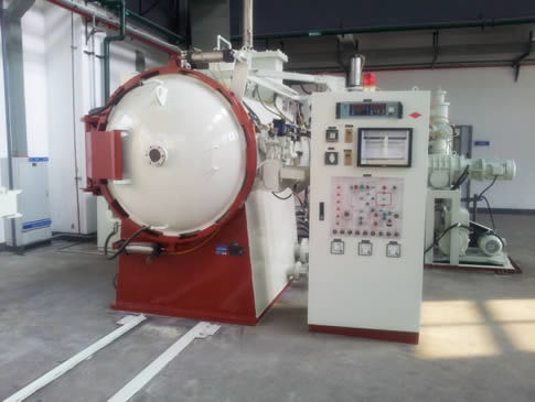 Differences and Similarities between Vacuum Oil Quenching Furnace and Vacuum Gas Quenching Furnace
